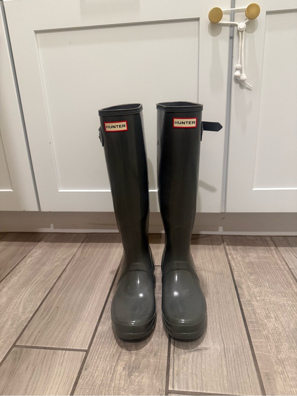 Hunter Women's Tall Gloss Rain Boots